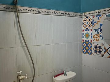 HUNIAN SIAP HUNI DI SEWON, TANAH 100M² + BANGUNAN 100M² – RP600 JUTA NEGO