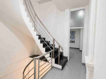 sunter rumah siap huni 3 lantai