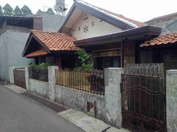 Di Jual Rumah Luas & Strategis Di Tebet Timur Jakarta Selatan