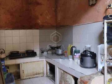 Di Jual Rumah Luas & Strategis Di Tebet Timur Jakarta Selatan