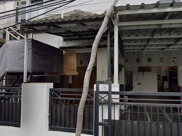 Rumah 2Lt di Menteng Wadas Selatan Setiabudi, Cocok Untuk Kost