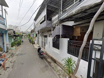 Rumah 2Lt di Menteng Wadas Selatan Setiabudi, Cocok Untuk Kost