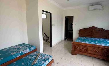 Dijual Rumah Cantik Terawat Dalam Cluster di Kota Wisata