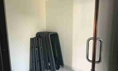 Dijual Rumah Cantik Terawat Dalam Cluster di Kota Wisata