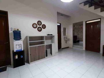 Disewakan rumah furnished murah area monjali