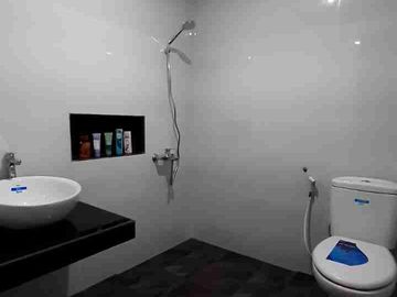 Disewakan rumah furnished murah area monjali