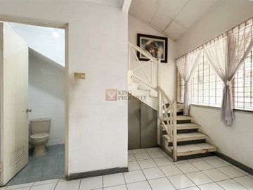 Dijual Rumah 2,5 Lantai, 4 bedroom, semi furnish, Bebas Banjir di Perumahan Griya mas Srengseng Jakarta Barat.