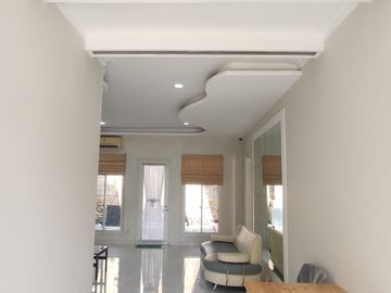 DISEWAKAN RUMAH RAPIH SIAP HUNI DI	CLUSTER SAPPHIRE , PHG GADING SERPONG