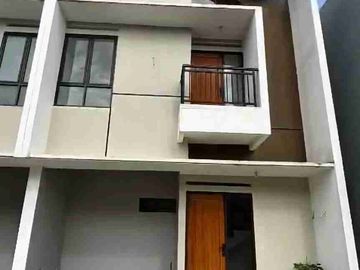 Rumah di Pocis Dekat Lotte Serpong, AlAzhar 25, Pasar Jengkol, RS.Hermina Puspitek, Unpam Viktor, Stasiun Rawabuntu