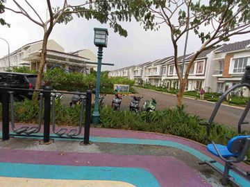 Dijual Rumah Mewah Bawah Pasaran Dekat Mrt Lebak Bulus