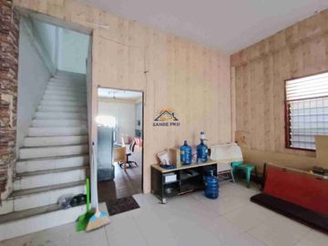 RUKO CANTIK DIJANTUNG KOTA 2,5 LANTAI FULL SEKAT COCOK UTK SEGALA JENIS USAHA