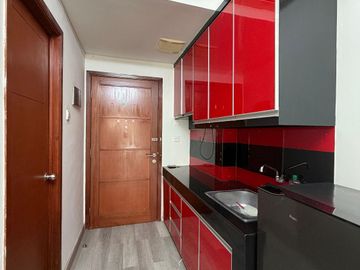 1Bed room furnish baru, parkit SIAP HUNI Apt.Royal mediterania garden Tanjung duren