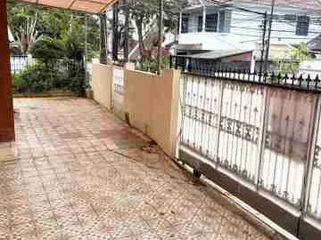 rumah luas timur & Selatan di kav dki pondok kelapa duren sawit