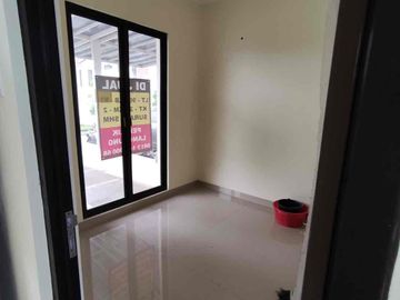Dijual Rumah 2 Lantai Siap huni  dalam cluster Green Ara Harapan Indah Bekasi