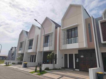 Jual rumah baru siap huni tipe clover 2,5 lt lokasi Amartha Safira Sidoarjo kota