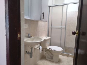 CASA DE USO COMERCIAL EN ARRIENDO E LA ESTRELLA EN MANIZALES