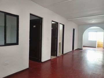 CASA DE USO COMERCIAL EN ARRIENDO E LA ESTRELLA EN MANIZALES