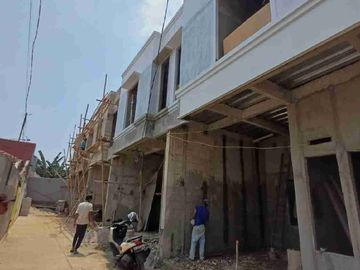 Rumah Minimalis Lokasi Strategis di Bintara