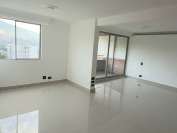 SE VENDE APARTAMENTO EN LAURELES LA ALMERIA