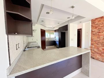 Casa en renta en Solares, en coto Althea