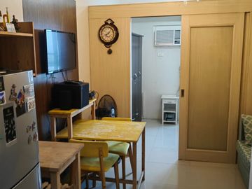 BLUE RESIDENCES 1 BEDROOM UNIT FOR RENT, KATIPUNAN QC