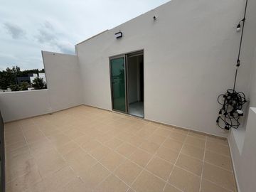 Casa en renta en Madeiras - Valle Imperial