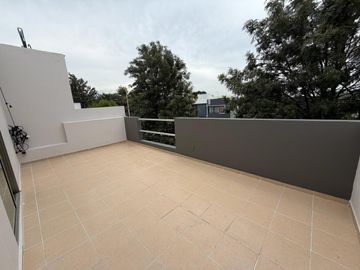 Casa en renta en Madeiras - Valle Imperial