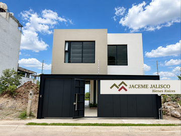 Casa en Venta Paisajes del Tesoro - EXTRAORDINARIA VISTA PANORAMICA