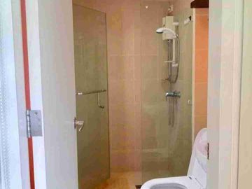 2 Bedroom Condo with Maid's Room For Rent at BGC Taguig