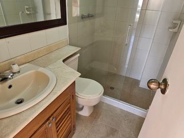SE VENDE APARTAMENTO EN LAURELES - VELODROMO