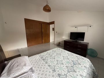 CASA VENTA LOMAS 4A SIN VECINOS AL FRENTE.
