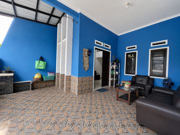 Rumah Komplek 2 lantai Di Duren Sawit, Jakarta *x202jxas