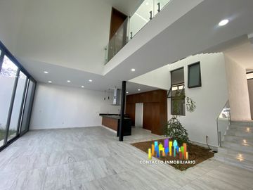 CASA EN VALLE IMPERIAL
