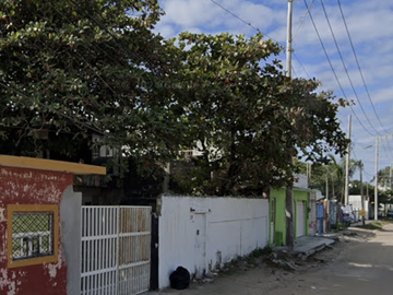 CASA EN VENTA EN SAN CARLOS, CDAD DEL CARMEN, CAMPECHE