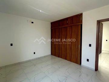 CASA EN VENTA COTO LEVANA RESIDENCIAL - JOCOTÁN - ZONA CHIVAS VERDE VALLE - RINCONADA DEL BOSQUE