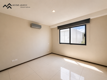 Casa en Venta Coto La Toscana - ZONA VALLE REAL