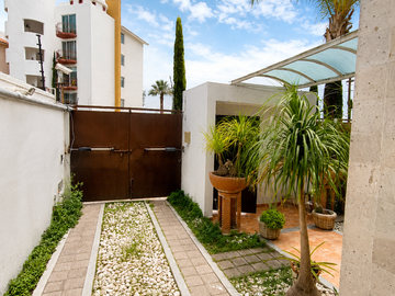 Increible Casa en Venta en Milenio III, Queretaro | 4 Recámaras |