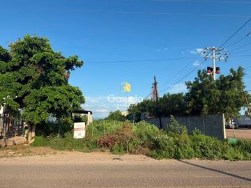 Se VENDE Terreno de 950 m2, ubicado sobre carretera, a lado de JOVA, Estación Obispo, a lado de Pueblos Unidos