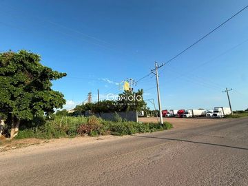Se VENDE Terreno de 950 m2, ubicado sobre carretera, a lado de JOVA, Estación Obispo, a lado de Pueblos Unidos