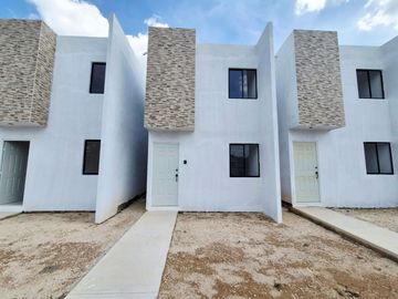 Casa nueva en venta en Tixcacal Opichen en Mérida Yucatán