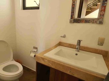 Casa en Renta con Roof Garden y 3 Recámaras | Haciendas del Marfil, Guanajuato