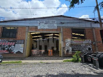 BODEGA EN EL MANTE