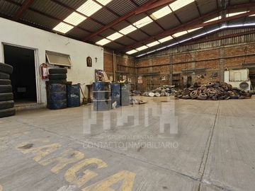 BODEGA EN EL MANTE