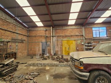 BODEGA EN EL MANTE