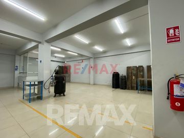 EDIFICIO COMERCIAL EN VENTA 1,133 M² – AV. ARGENTINA, CERCADO DE LIMA