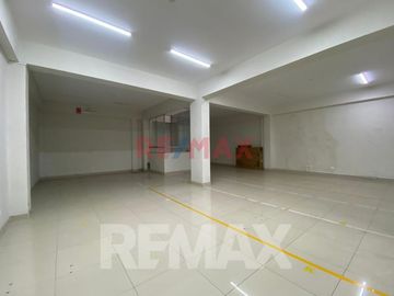 EDIFICIO COMERCIAL EN VENTA 1,133 M² – AV. ARGENTINA, CERCADO DE LIMA