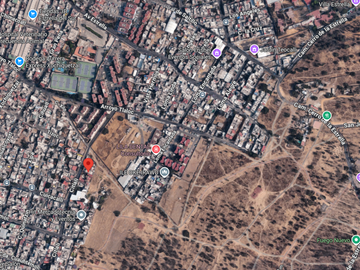 ¡CASA EN VENTA MUY AMPLIA Y COMODA A UN LADO DEL CERRO DE LA ESTRELLA! INVIERTE EN REMATE HIPOTECARIO Y AMPLIA TU PATRIMONIO