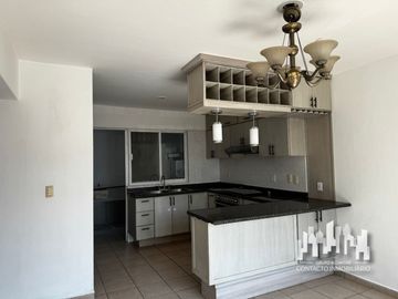CASA EN COTO LA GRANA, SAN JOSE DEL BAJIO ZAPOPAN