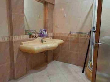 DIJUAL – Rumah Full Furnished Bebas Banjir Dekat Tol Bandara 🏠✈️✨