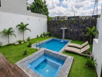 SE RENTA CASA EN LA CAMPIÑA CON ALBERCA